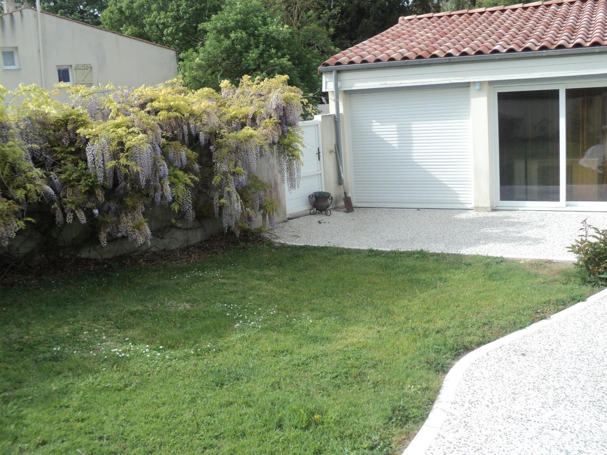 Maison A La Campagne Villedoux Exteriör bild